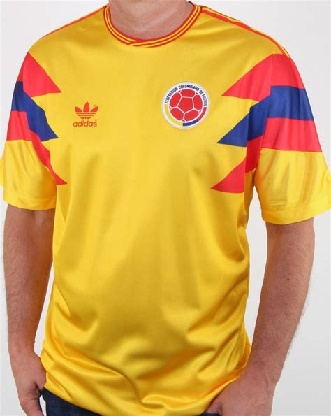 adidas colombia website.